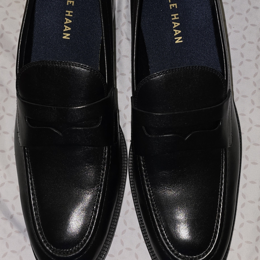 Cole Haan Men's Black Loafers. Size 11.5 Wide